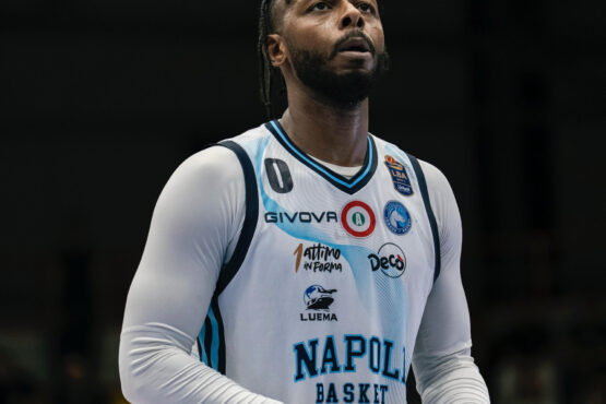 Napoli Basket - Virtus Segafredo Bologna 93-88